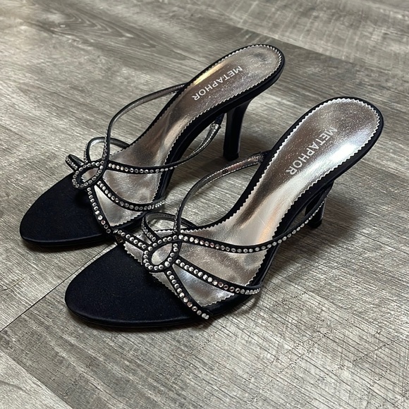 Metaphor Rhinestone Gotcha Heels - Picture 6 of 13